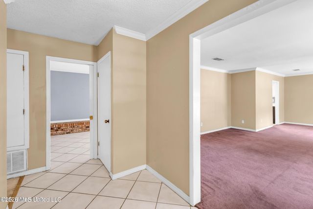 2530 Old Bay Road, Biloxi, MS 39531