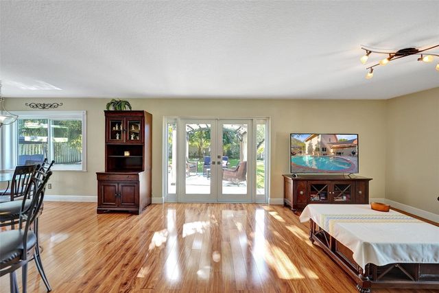 14240 Harpers Ferry Street, Davie, FL 33325