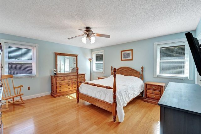 14240 Harpers Ferry Street, Davie, FL 33325