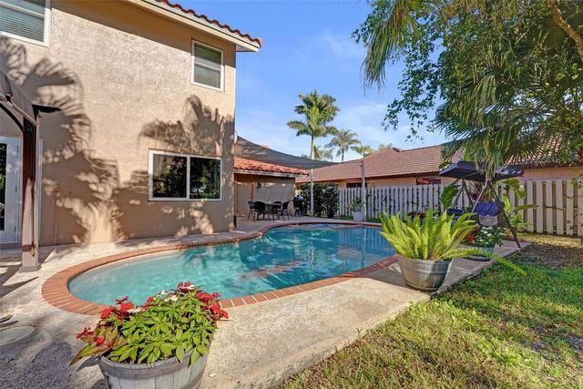 14240 Harpers Ferry Street, Davie, FL 33325