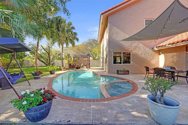 14240 Harpers Ferry Street, Davie, FL 33325