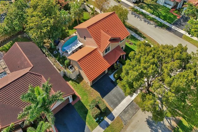 14240 Harpers Ferry Street, Davie, FL 33325