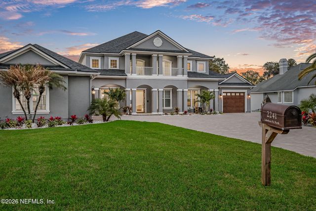 2241 N LAKESHORE Drive, Fleming Island, FL 32003