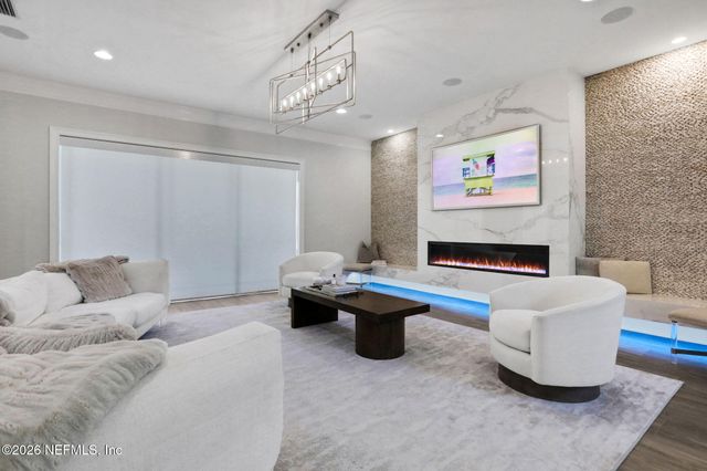 2241 N LAKESHORE Drive, Fleming Island, FL 32003