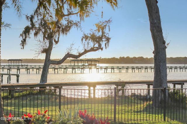 2241 N LAKESHORE Drive, Fleming Island, FL 32003