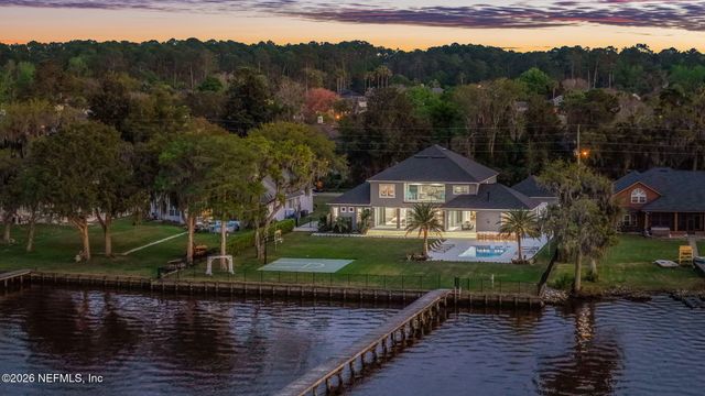 2241 N LAKESHORE Drive, Fleming Island, FL 32003