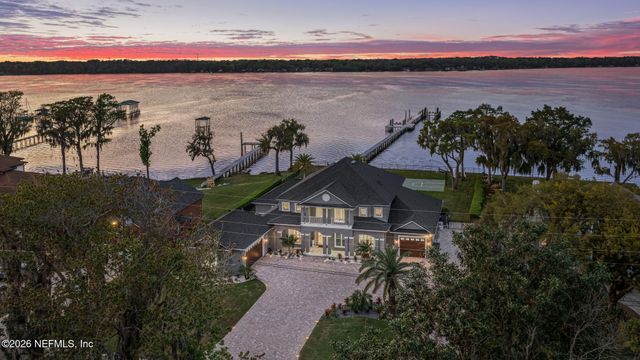 2241 N LAKESHORE Drive, Fleming Island, FL 32003