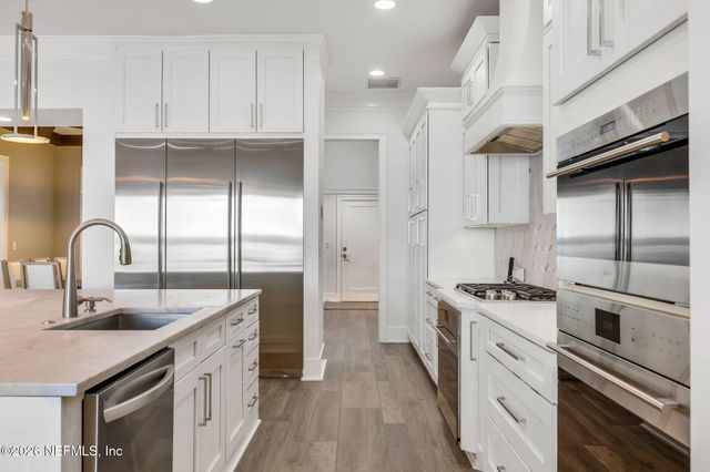 2241 N LAKESHORE Drive, Fleming Island, FL 32003