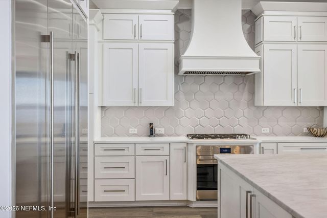 2241 N LAKESHORE Drive, Fleming Island, FL 32003