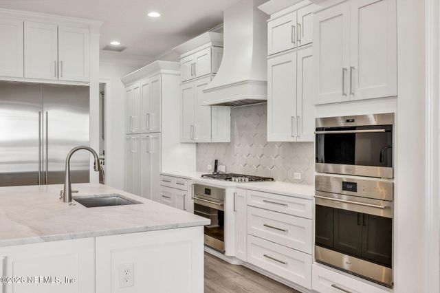 2241 N LAKESHORE Drive, Fleming Island, FL 32003