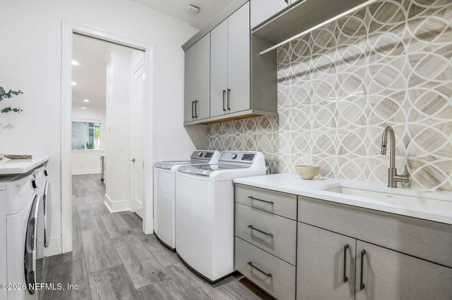 2241 N LAKESHORE Drive, Fleming Island, FL 32003