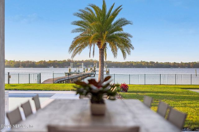 2241 N LAKESHORE Drive, Fleming Island, FL 32003