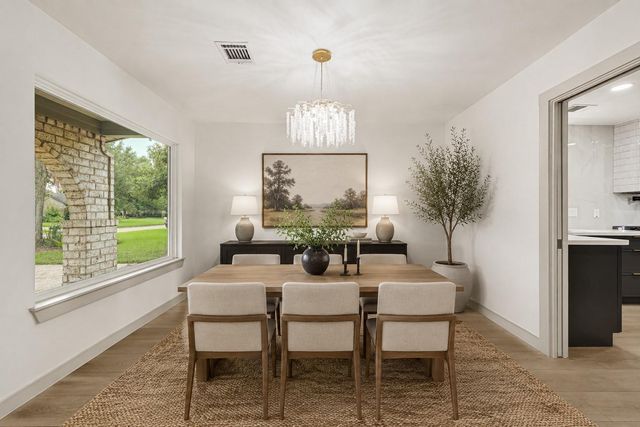 11306 Valley Spring Drive, Houston, TX 77043