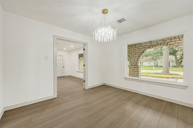 11306 Valley Spring Drive, Houston, TX 77043