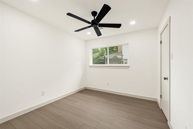 11306 Valley Spring Drive, Houston, TX 77043
