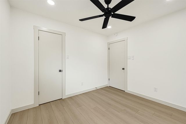 11306 Valley Spring Drive, Houston, TX 77043