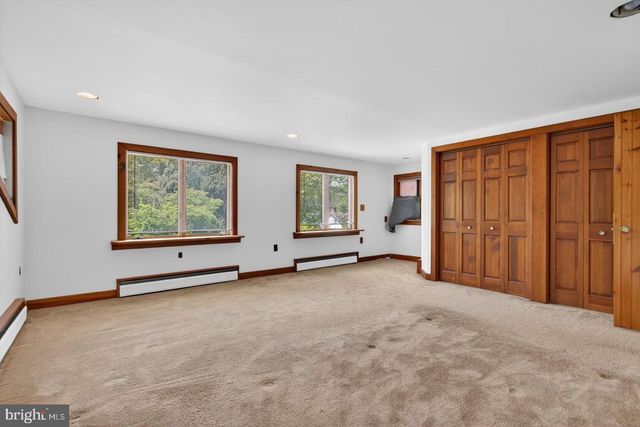 5511 N FRONT ST, Harrisburg, PA 17110