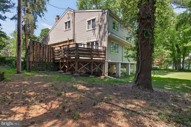 5511 N FRONT ST, Harrisburg, PA 17110