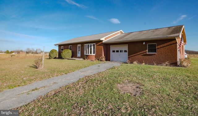 15462 JERSEY MOUNTAIN RD, Levels, WV 25431