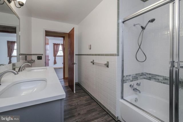 15462 JERSEY MOUNTAIN RD, Levels, WV 25431