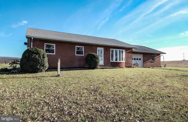 15462 JERSEY MOUNTAIN RD, Levels, WV 25431