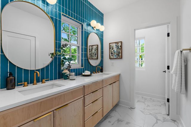 1418A Boscobel St, Nashville, TN 37206