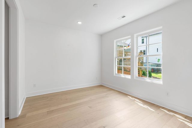 1418A Boscobel St, Nashville, TN 37206