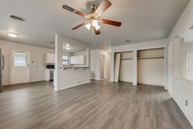 214 Mizell Street, Duncanville, TX 75116