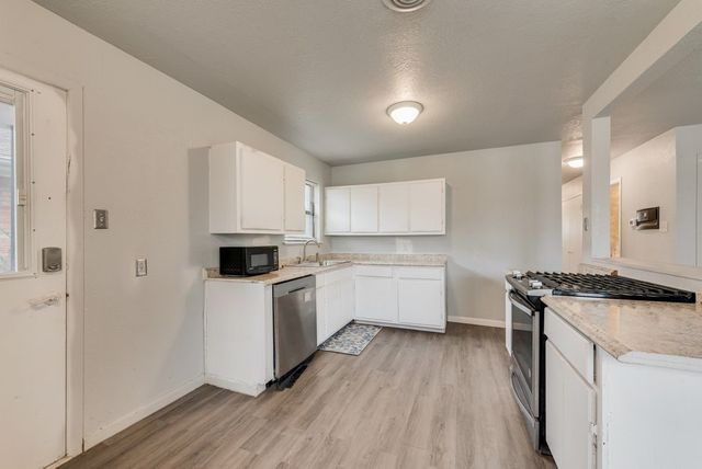 214 Mizell Street, Duncanville, TX 75116