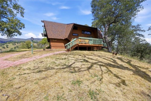 24300 Woodbine Court, Tehachapi, CA 93561