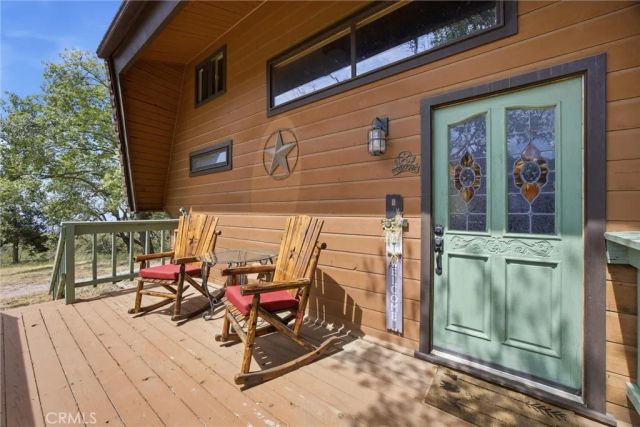 24300 Woodbine Court, Tehachapi, CA 93561