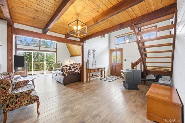 24300 Woodbine Court, Tehachapi, CA 93561