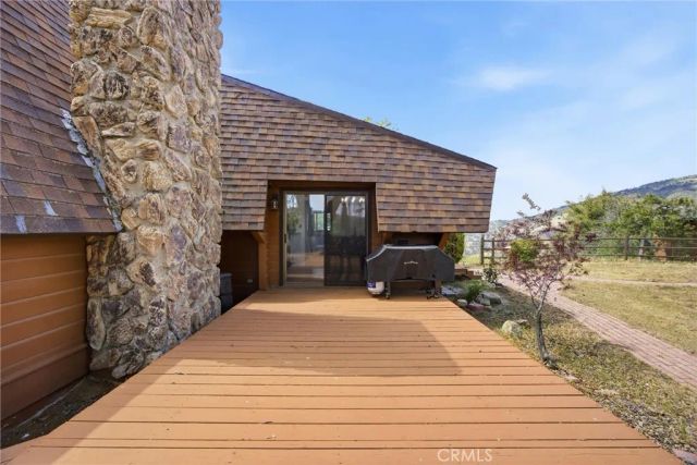 24300 Woodbine Court, Tehachapi, CA 93561