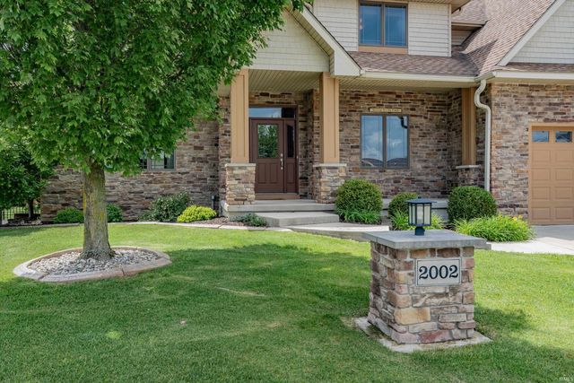 2002 Falcon Ridge Court, Fort Wayne, IN 46845