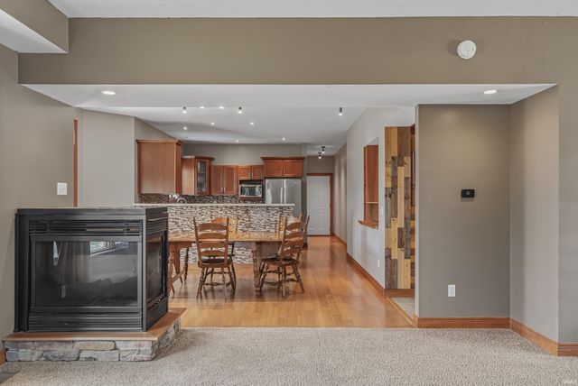 2002 Falcon Ridge Court, Fort Wayne, IN 46845