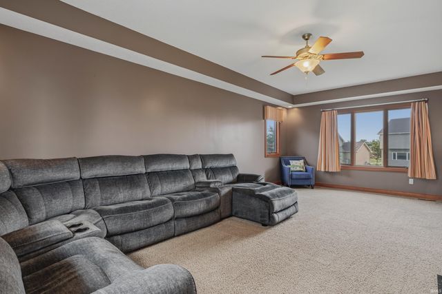 2002 Falcon Ridge Court, Fort Wayne, IN 46845