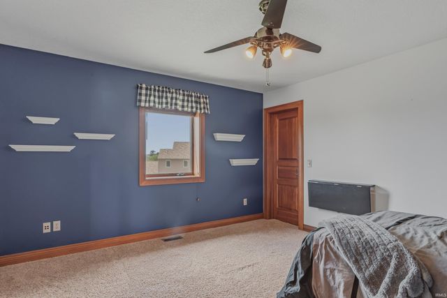 2002 Falcon Ridge Court, Fort Wayne, IN 46845
