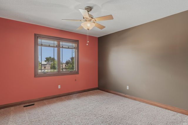 2002 Falcon Ridge Court, Fort Wayne, IN 46845