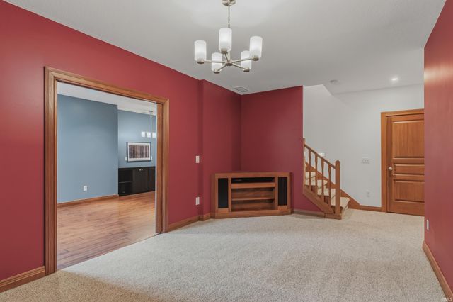 2002 Falcon Ridge Court, Fort Wayne, IN 46845