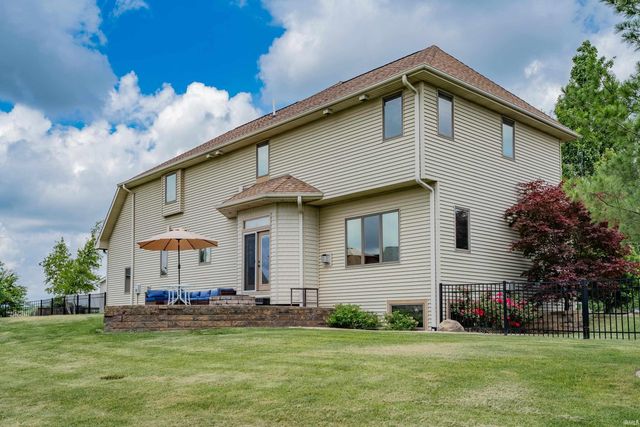 2002 Falcon Ridge Court, Fort Wayne, IN 46845