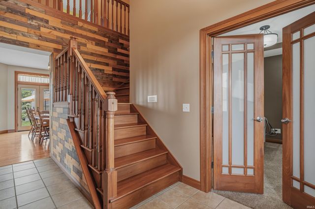 2002 Falcon Ridge Court, Fort Wayne, IN 46845