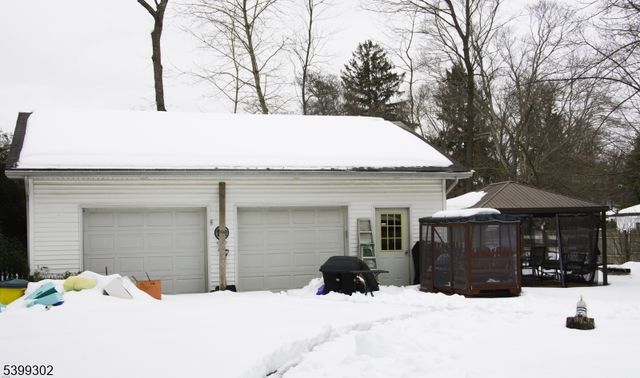 29 Forest Rd, Mount Olive Twp., NJ 07828