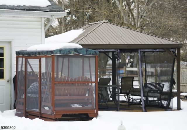 29 Forest Rd, Mount Olive Twp., NJ 07828