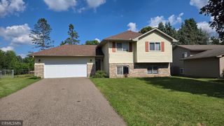 8001 Jeffery Avenue S, Cottage Grove, MN 55016