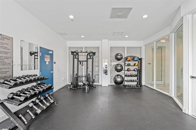 1850 Monroe Street 205, Hollywood, FL 33020