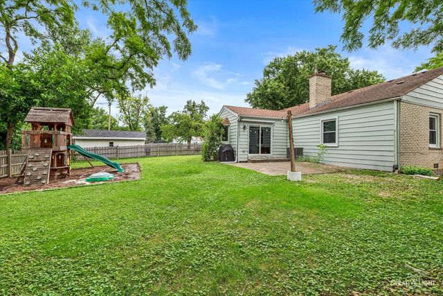 5804 Ridgewood Drive, Western Springs, IL 60558