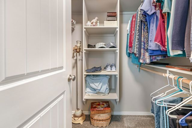 933 Applewood Dr, Buhl, ID 83316