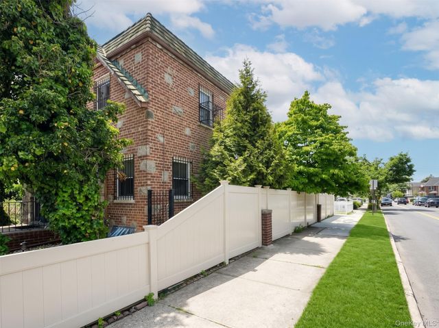 2002 150th Street, Whitestone, NY 11357