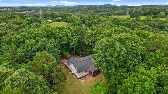7519 Walnut Hills Drive, Harrison, TN 37341