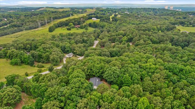 7519 Walnut Hills Drive, Harrison, TN 37341
